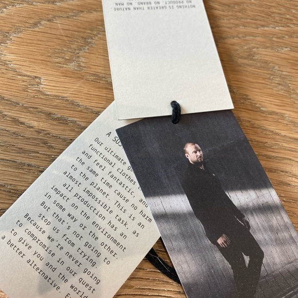 Greater Than A Taper Merino wool hoodie - Picture 6 of 6